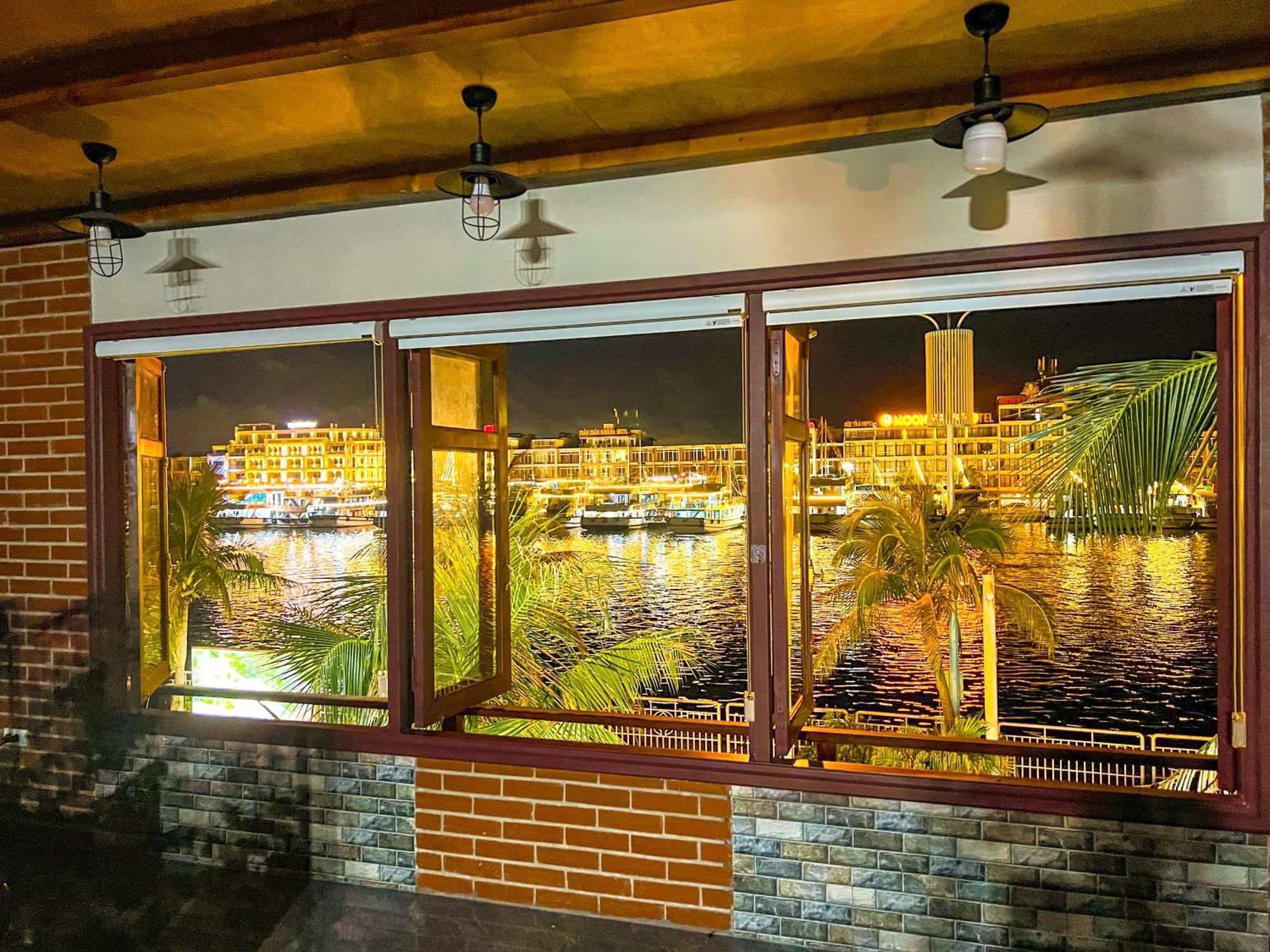 Canh Buom Homestay - Tuan Chau Ha Long Esterno foto